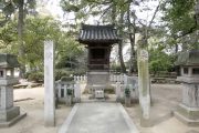 05天神社　03-南正面-祭壇扉-開■_MG_0117